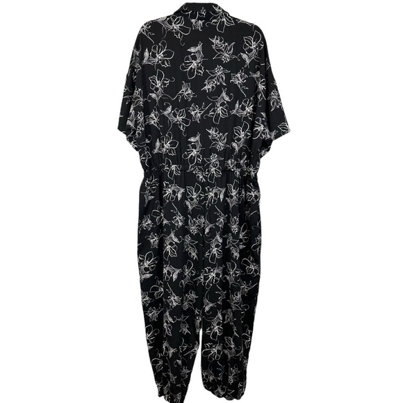 SHEIN Black Jumpsuit Button Front Allover Floral Print Size 4XL B33#43 - Picture 3 of 9
